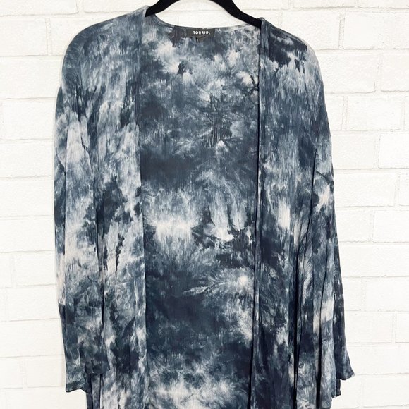 Torrid Blue Tie Dye Gauze Kimono Duster Layering Piece Woman's Plus Size 1X - Picture 2 of 8